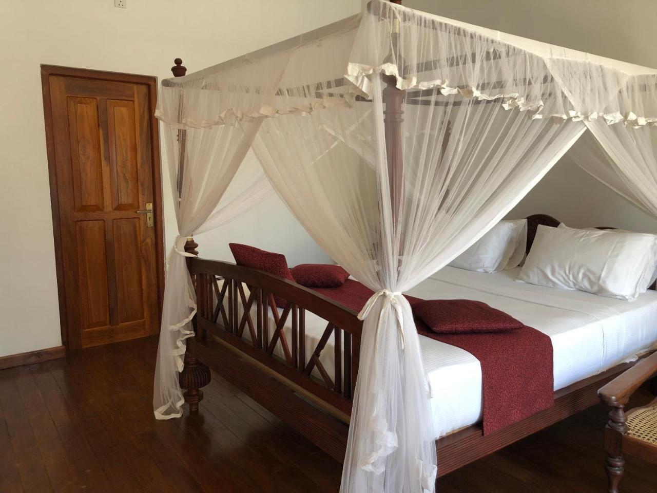 Villa Razi Galle Fort Extérieur photo